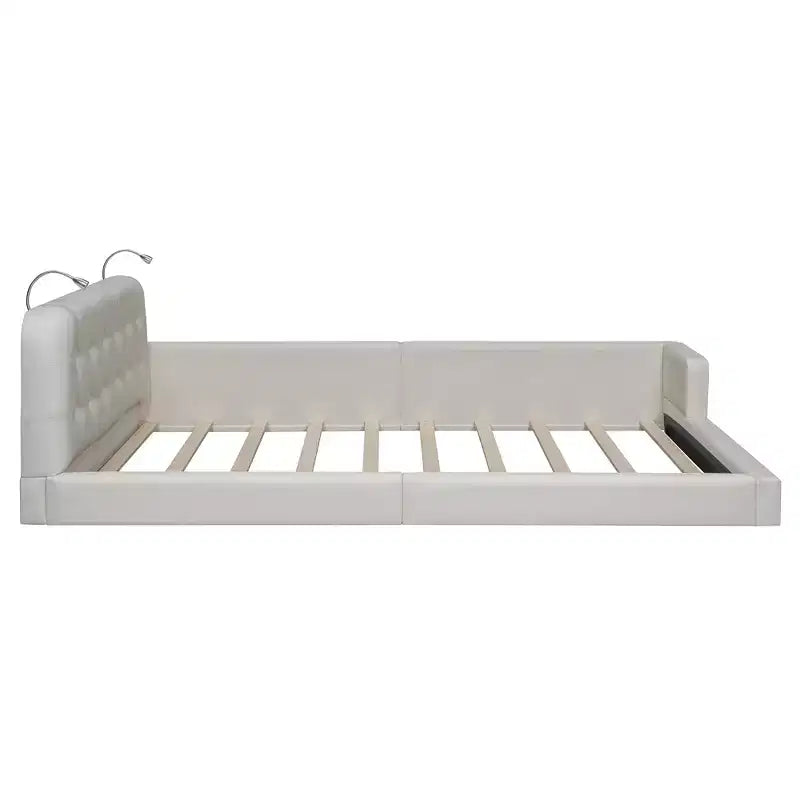 Letto imbottito a terra Queen Size con 2 luci da lettura, letto a piattaforma in PU pelle con testiera ergonomica e sponda di sicurezza