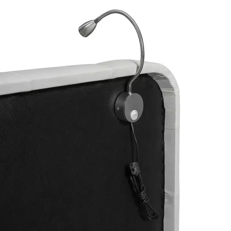 Letto imbottito a terra Queen Size con 2 luci da lettura, letto a piattaforma in PU pelle con testiera ergonomica e sponda di sicurezza